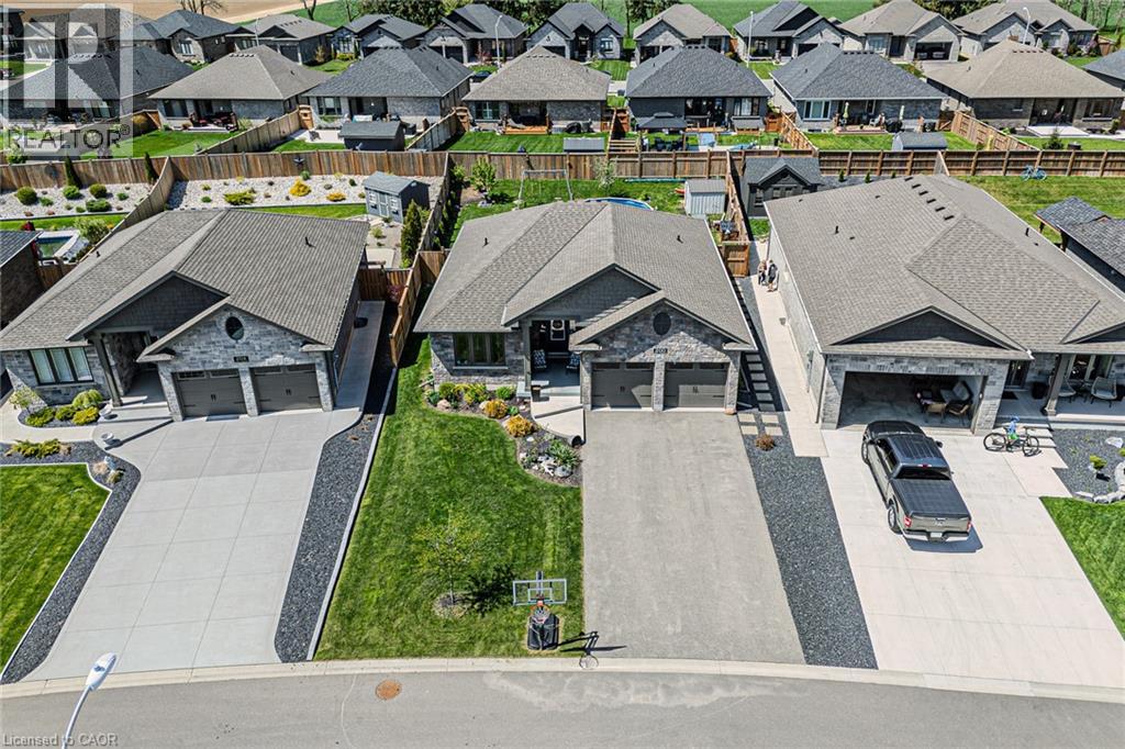 Photo 3 of 200 Oak Street, Simcoe ON