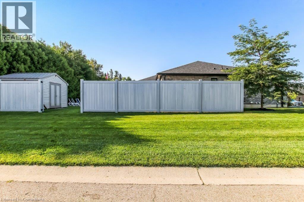 Photo 13 of 95 Bluegrass Boulevard, Delhi ON
