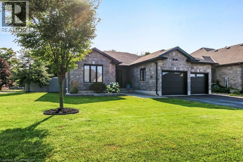 Photo 1 of 95 Bluegrass Boulevard, Delhi ON