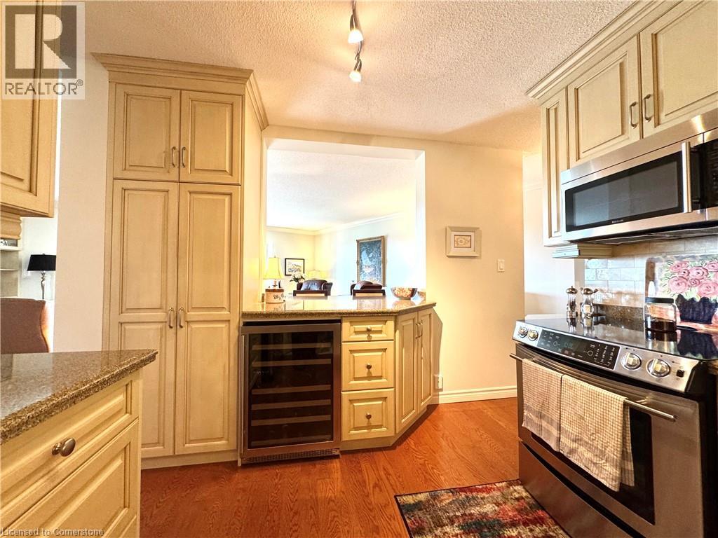 Photo 3 of 250 Glenridge Drive Unit 1103, Waterloo ON