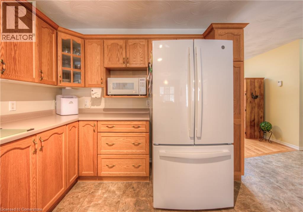 Photo 8 of 150 Oak Street Unit 8, Simcoe ON