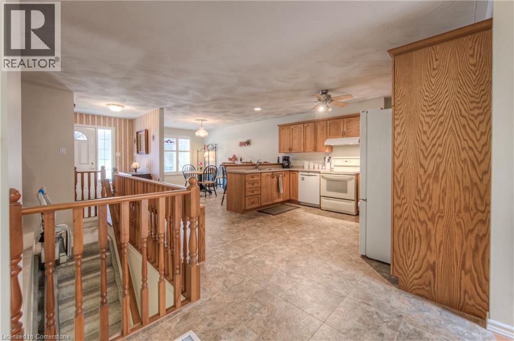 Photo 12 of 150 Oak Street Unit 8, Simcoe ON