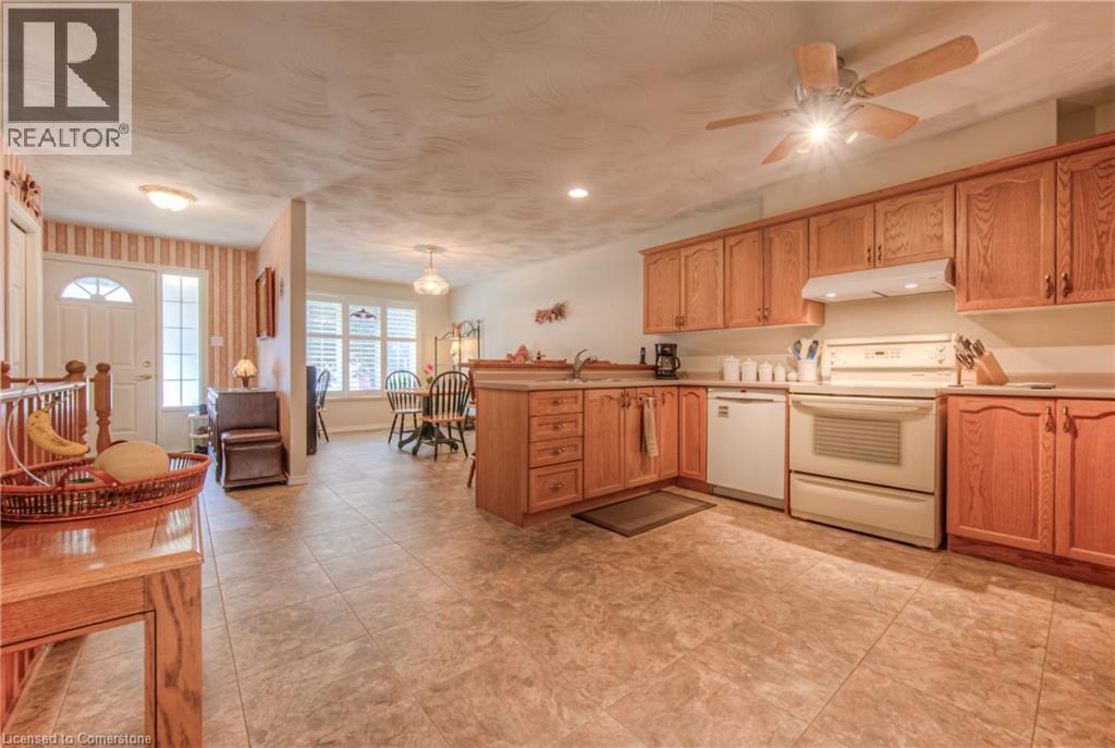 Photo 9 of 150 Oak Street Unit 8, Simcoe ON
