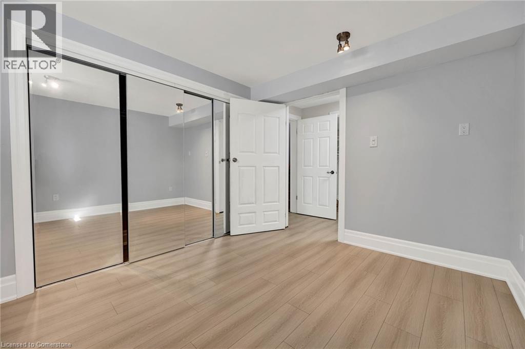Photo 13 of 433 Doon South Drive, Kitchener ON