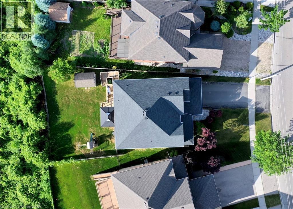 Photo 22 of 433 Doon South Drive, Kitchener ON