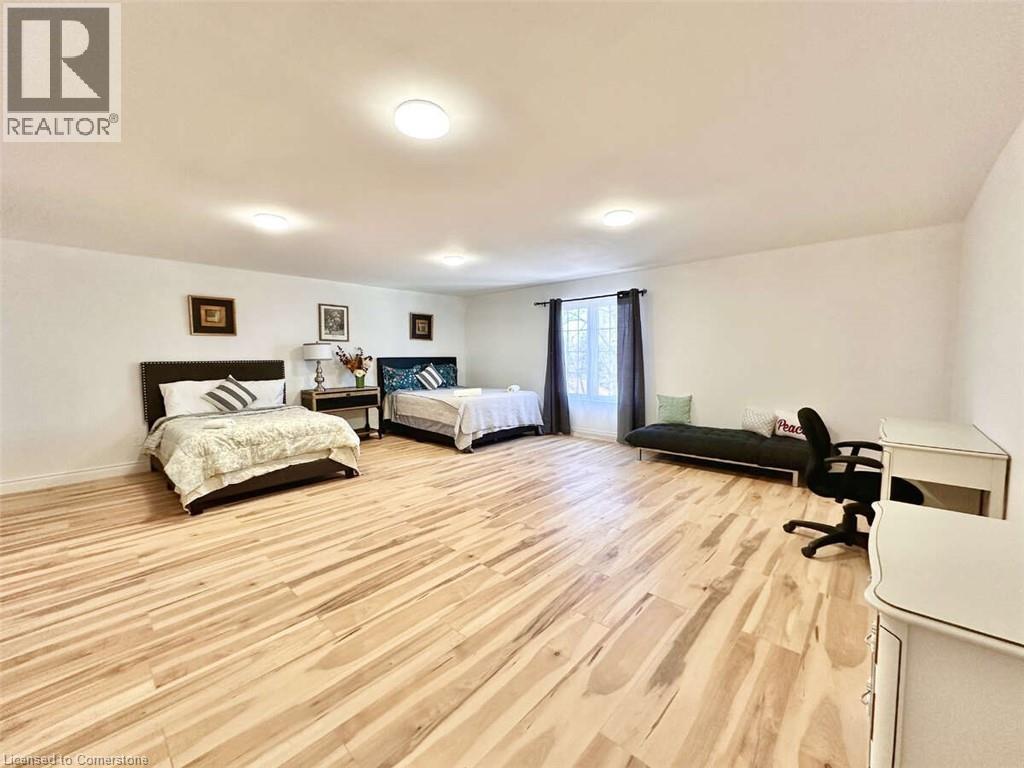 Photo 15 of 664 King Street, Port Colborne ON