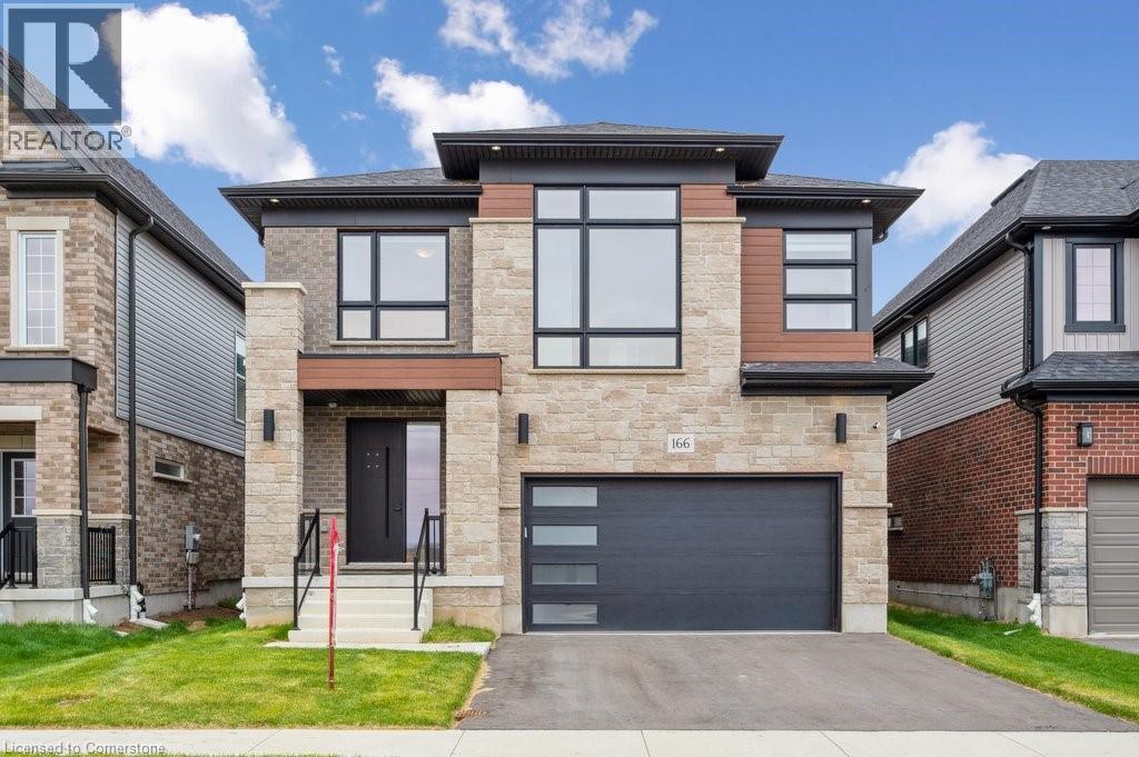 Photo 3 of 166 Shaded Creek Drive, Kitchener ON