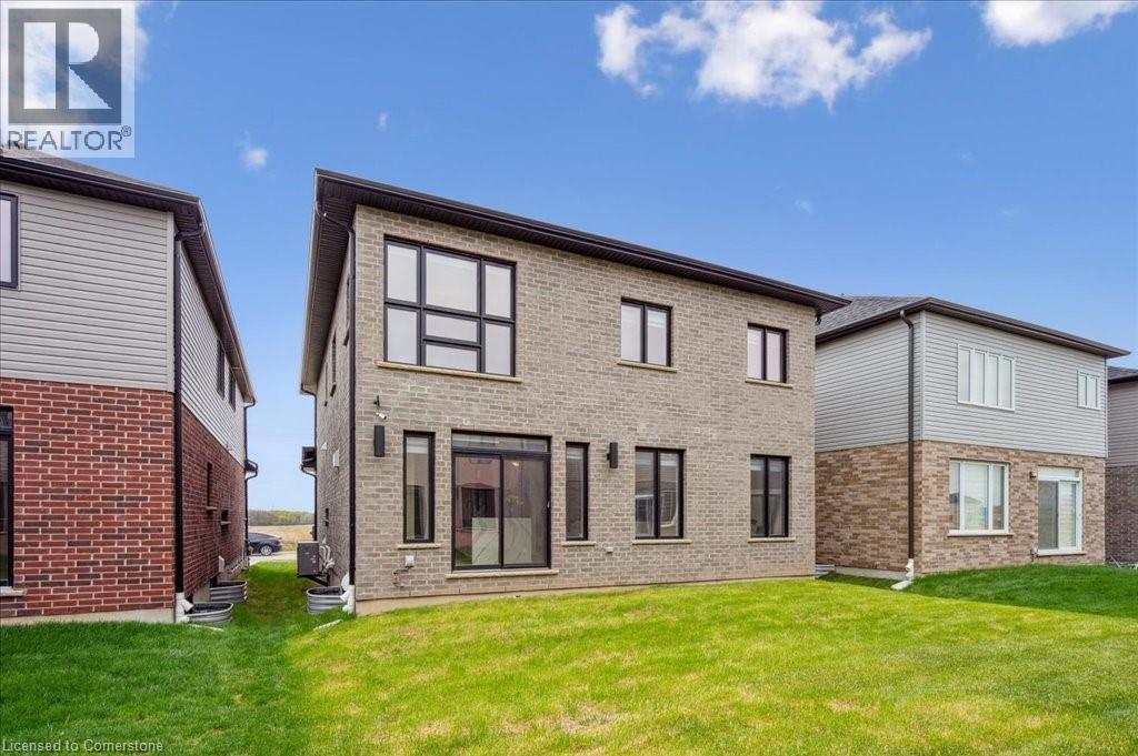 Photo 42 of 166 Shaded Creek Drive, Kitchener ON