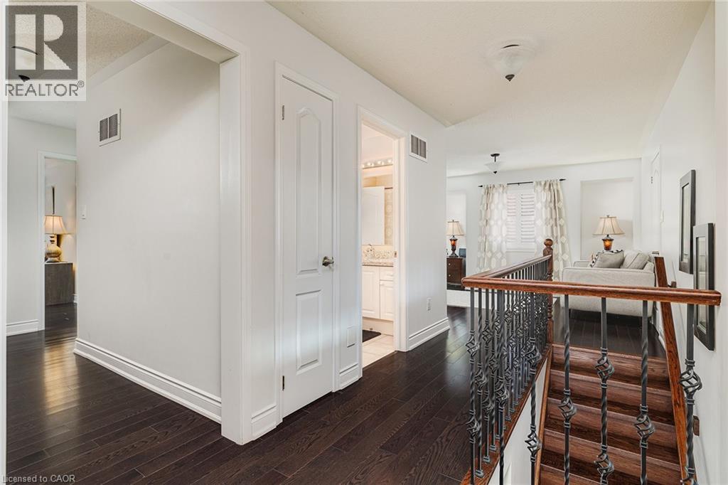 Photo 8 of 951 Cousens Terrace, Milton ON