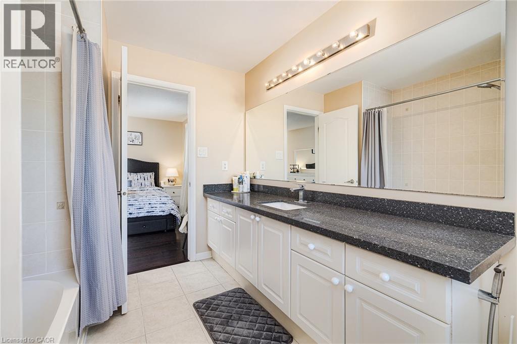 Photo 43 of 951 Cousens Terrace, Milton ON