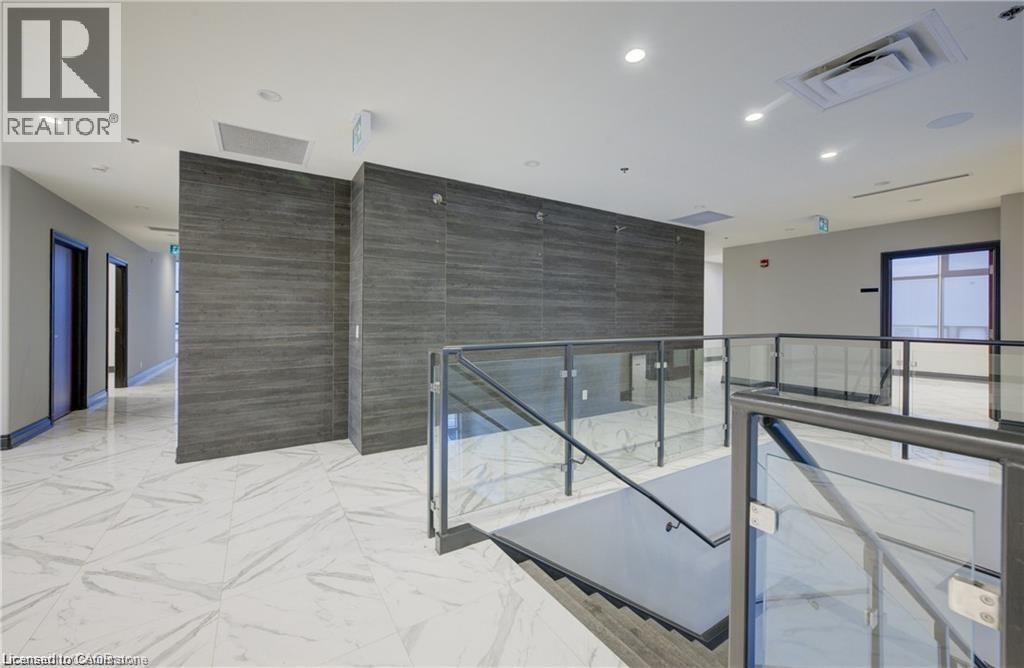 Photo 11 of 860 Cumberland Avenue, Burlington ON
