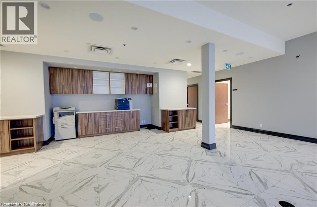 Photo 12 of 860 Cumberland Avenue, Burlington ON