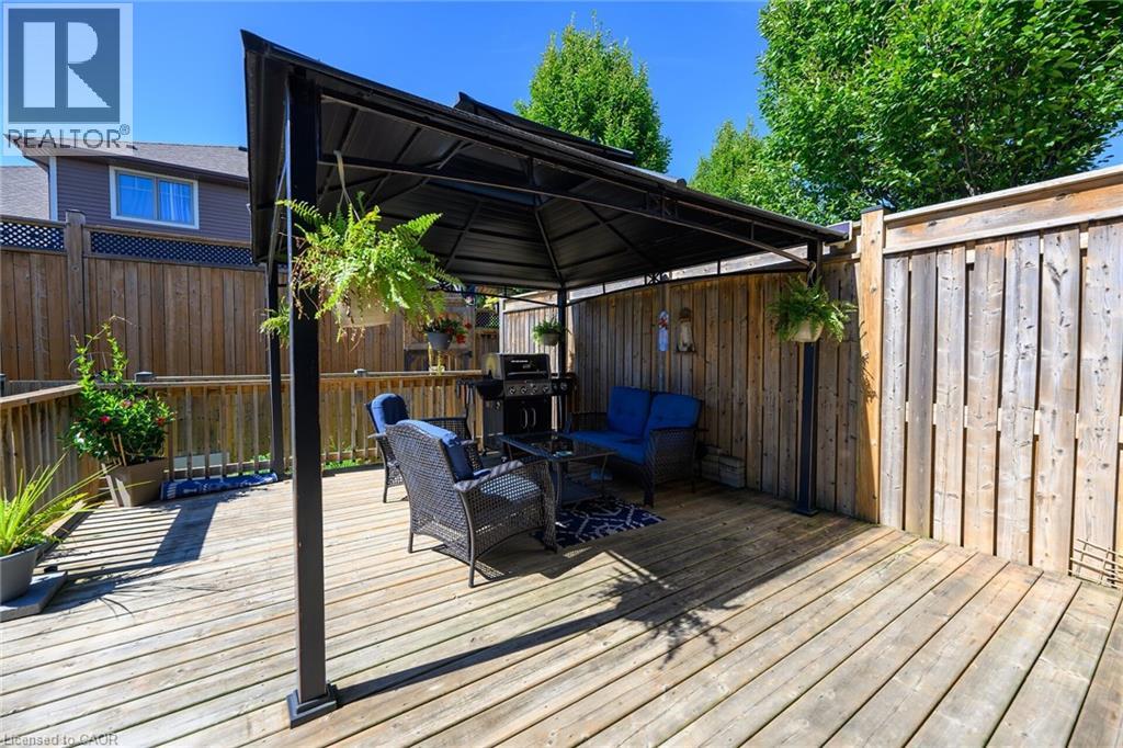 Photo 31 of 16 Brookside Terrace, Smithville ON