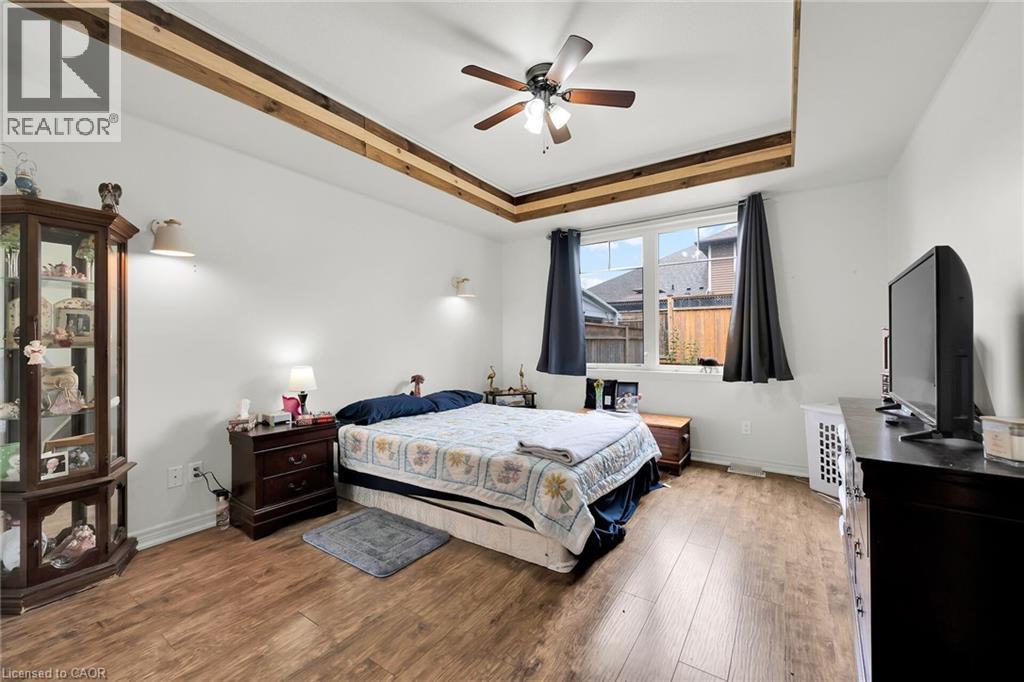 Photo 16 of 16 Brookside Terrace, Smithville ON