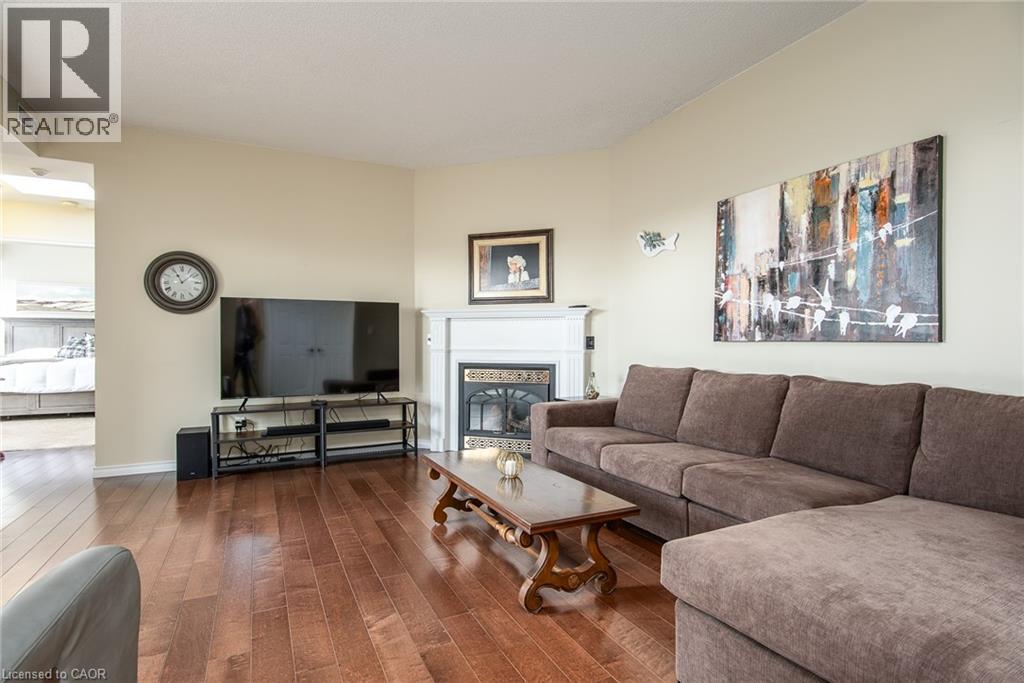 Photo 17 of 3267 King Street E Unit 604, Kitchener ON