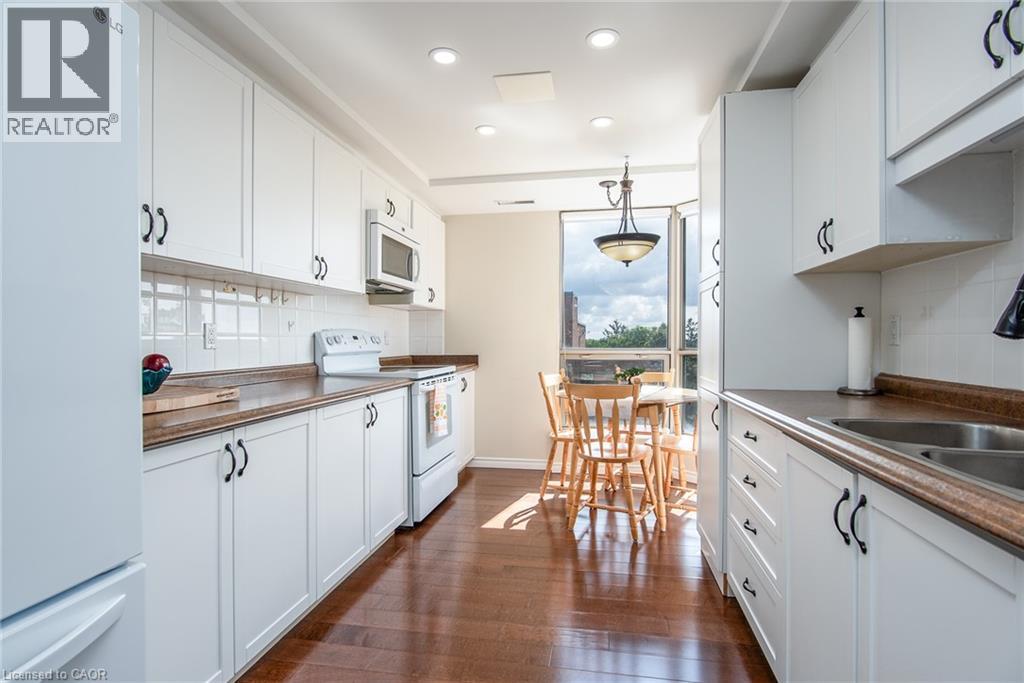 Photo 44 of 3267 King Street E Unit 604, Kitchener ON