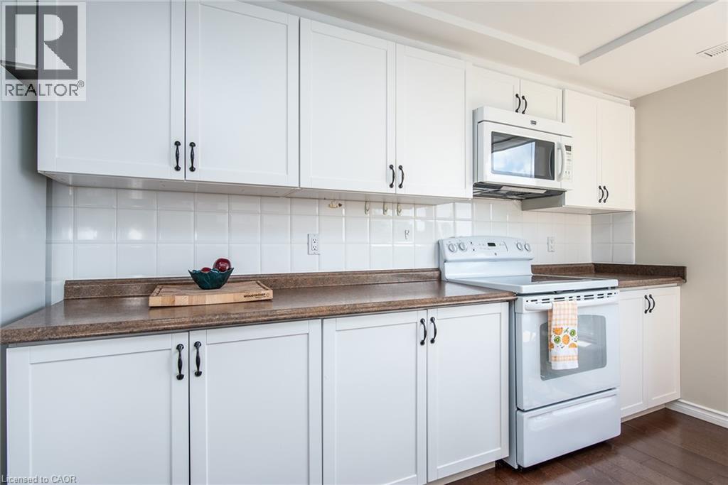 Photo 48 of 3267 King Street E Unit 604, Kitchener ON