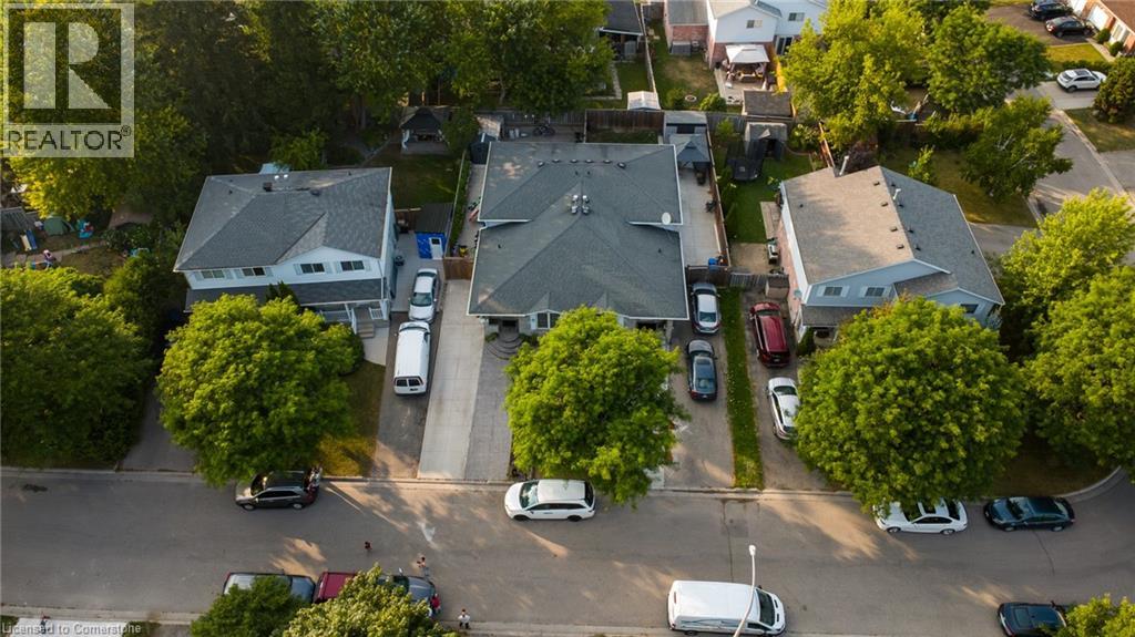 Photo 27 of 430 Bankside Crescent, Kitchener ON