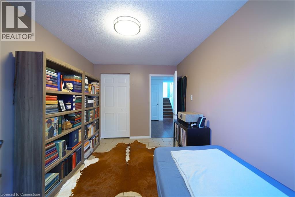 Photo 25 of 430 Bankside Crescent, Kitchener ON