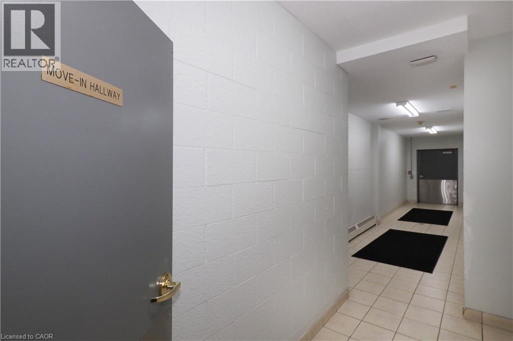 Photo 10 of 255 Keats Way Unit 701, Waterloo ON
