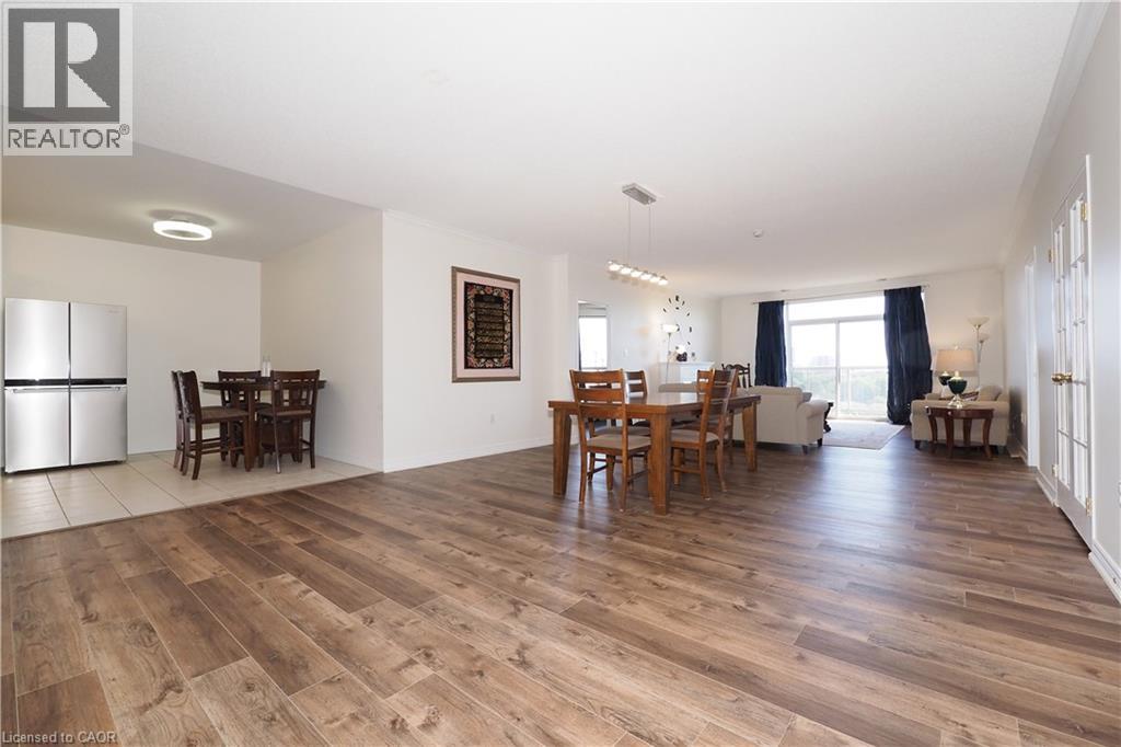 Photo 43 of 255 Keats Way Unit 701, Waterloo ON