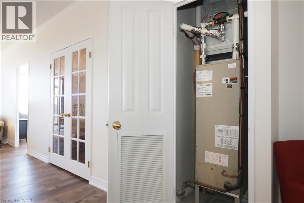 Photo 1 of 255 Keats Way Unit 701, Waterloo ON