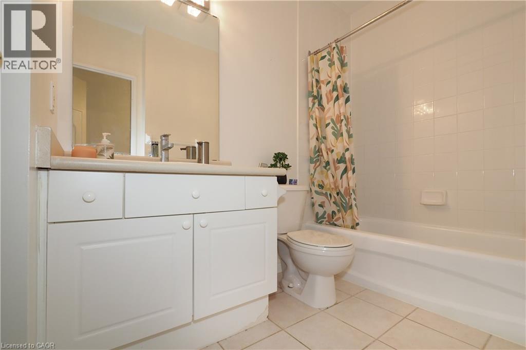 Photo 2 of 255 Keats Way Unit 701, Waterloo ON