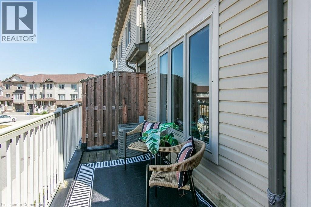 Photo 10 of 386 Linden Drive, Cambridge ON