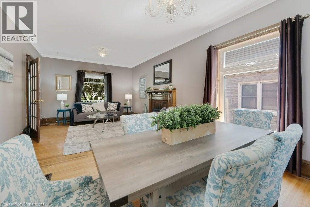 Photo 11 of 66 Brant Road S, Cambridge ON