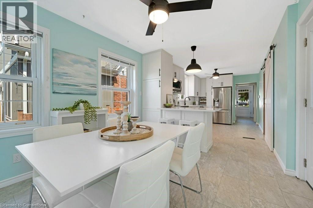 Photo 19 of 66 Brant Road S, Cambridge ON