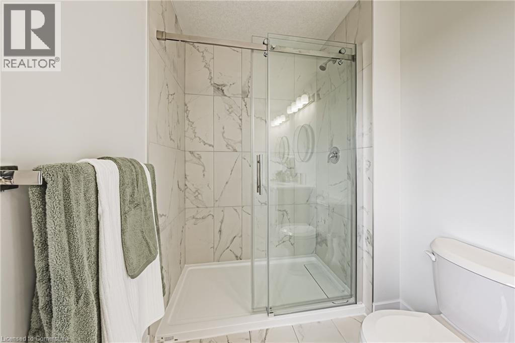 Photo 27 of 200 Benninger Drive, Kitchener ON