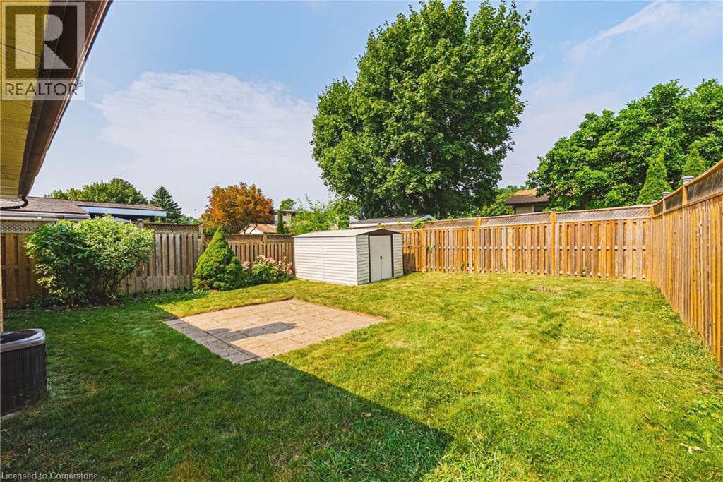 Photo 22 of 137 Pepperwood Crescent, Kitchener ON