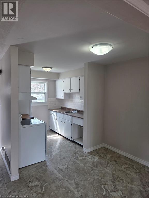 Photo 5 of 1458 Wildren Place, Cambridge ON