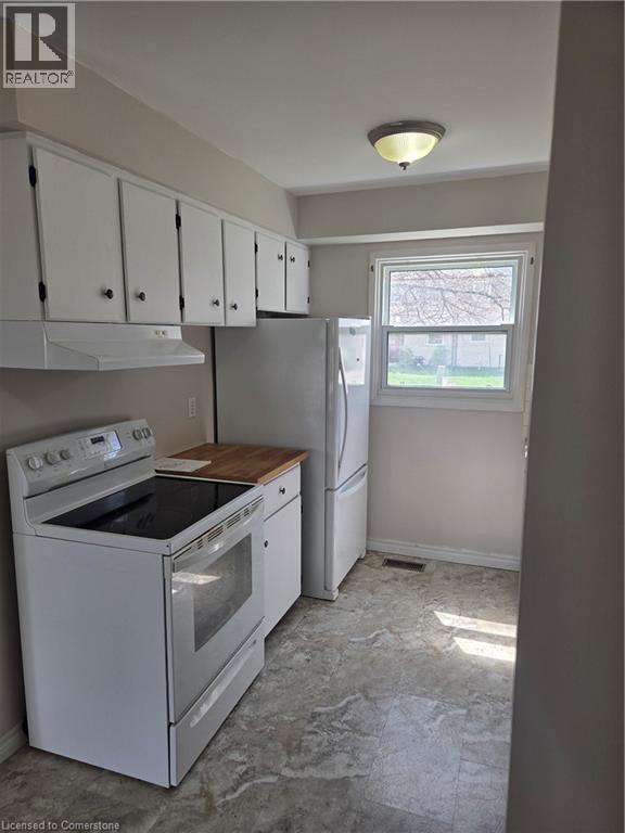 Photo 20 of 1458 Wildren Place, Cambridge ON