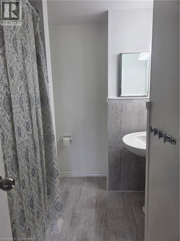 Photo 16 of 1458 Wildren Place, Cambridge ON