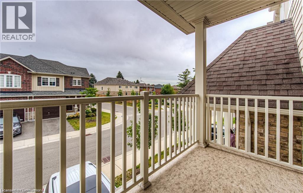 Photo 21 of 15 Dewberry Drive, Kitchener ON
