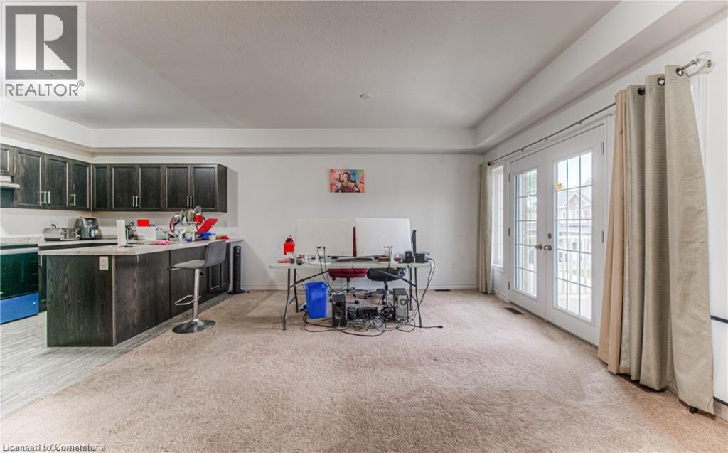 Photo 9 of 15 Dewberry Drive, Kitchener ON
