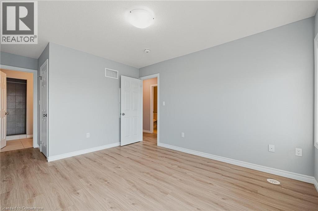 Photo 13 of 104 Lomond Lane, Kitchener ON