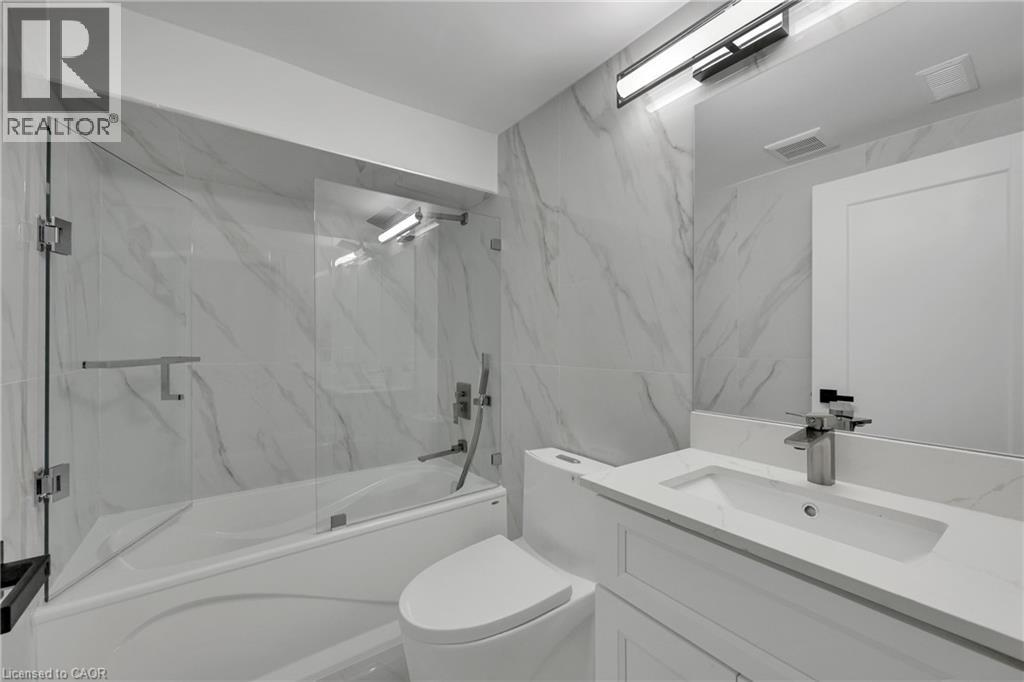 Photo 1 of 2091 Bridge Road, Oakville ON