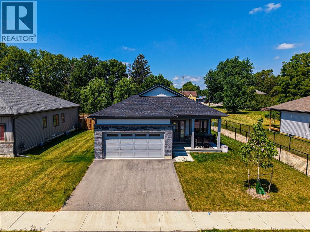 Photo 37 of 142 Ellen Street, Atwood ON