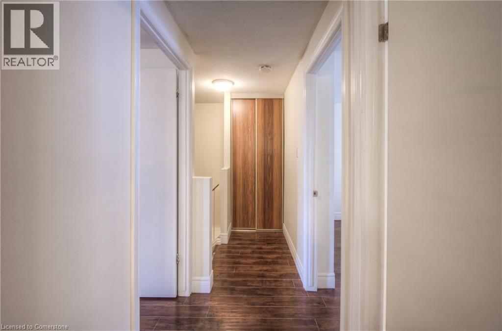 Photo 7 of 206 Green Valley Drive Unit 7, Kitchener ON