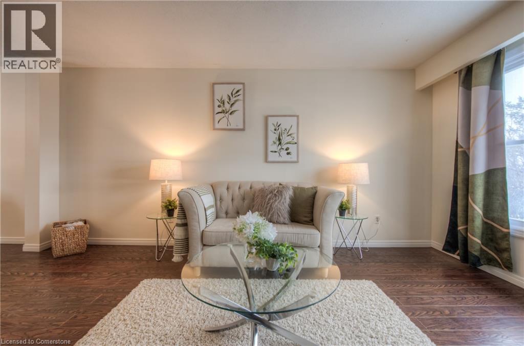 Photo 44 of 206 Green Valley Drive Unit 7, Kitchener ON
