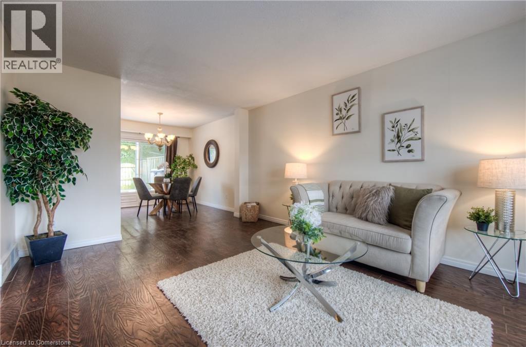 Photo 36 of 206 Green Valley Drive Unit 7, Kitchener ON