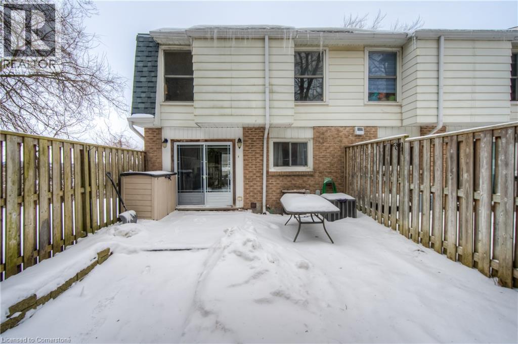 Photo 40 of 206 Green Valley Drive Unit 7, Kitchener ON