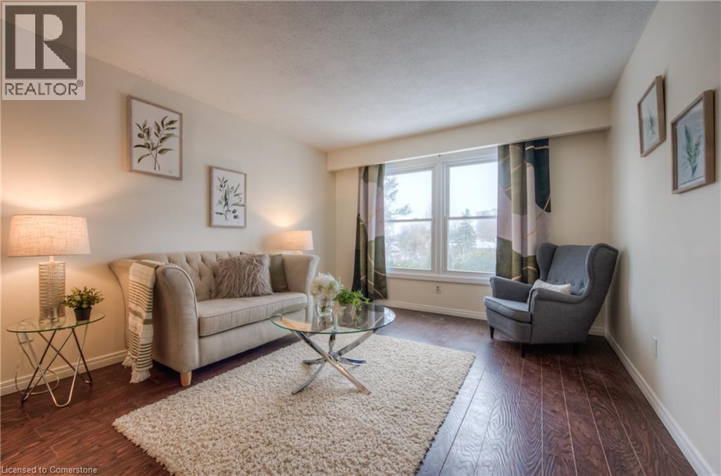 Photo 2 of 206 Green Valley Drive Unit 7, Kitchener ON