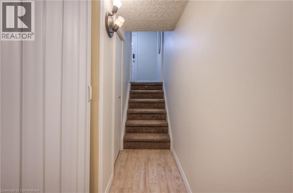 Photo 19 of 206 Green Valley Drive Unit 7, Kitchener ON