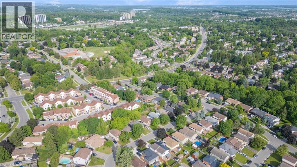 Photo 18 of 196 Millwood Crescent, Kitchener ON