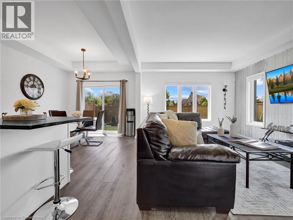 Photo 11 of 4552 Portage Road Unit 108, Niagara Falls ON