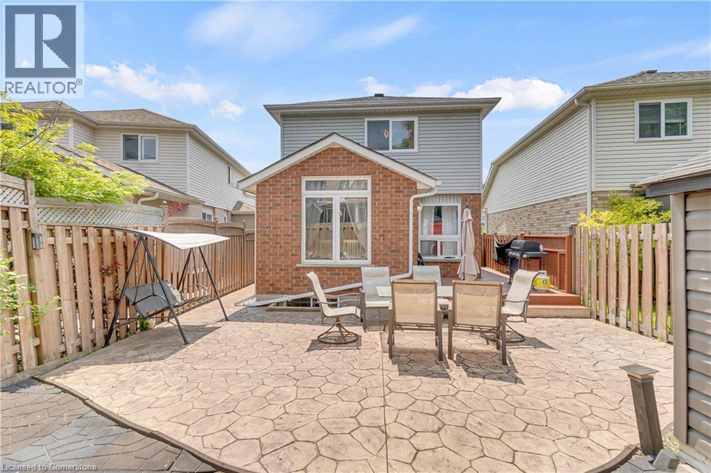 Photo 14 of 174 Wilderness Drive, Kitchener ON