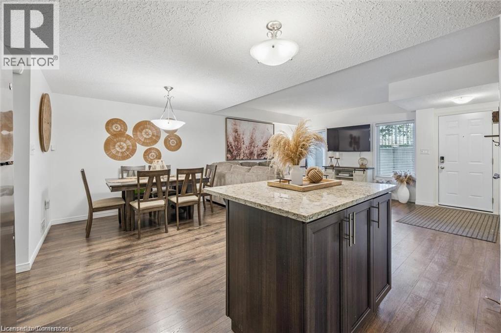 Photo 6 of 20 Sienna Street Unit D, Kitchener ON